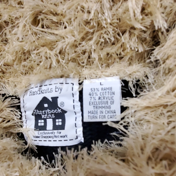 Hand knits by Storybook Kruts Sweater - Picture 6 of 7